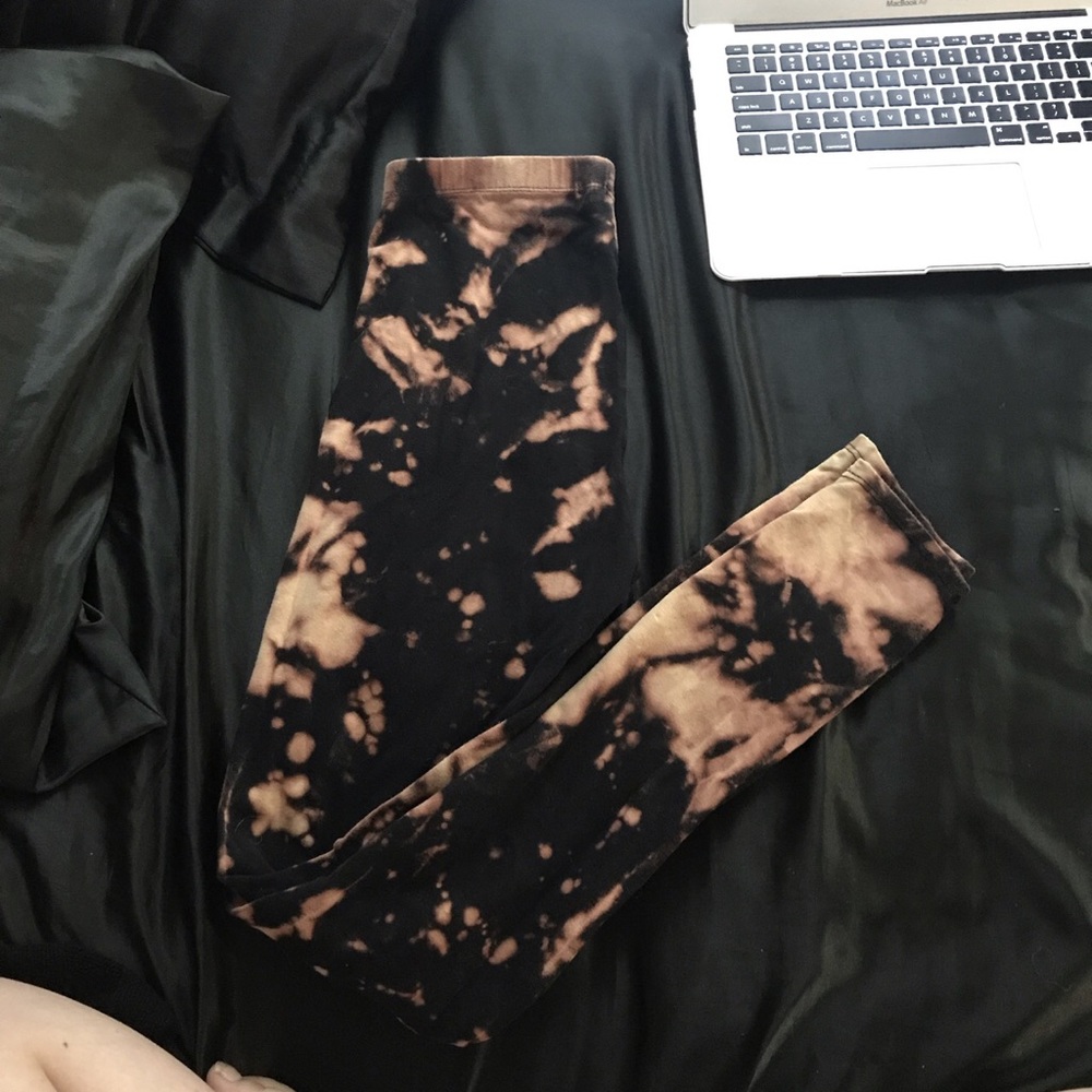 Fashion Nova Bleached Leggings